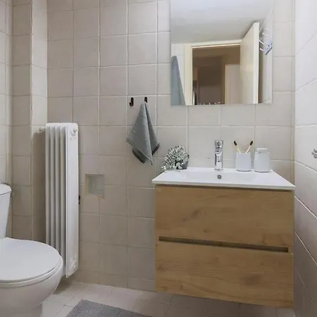 Spacious 4br Luxury In سالونيك