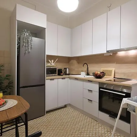 Spacious 4br Luxury In